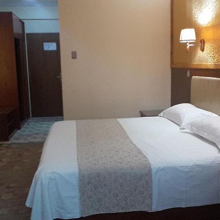 Hotel Pekin Iquique Exterior photo