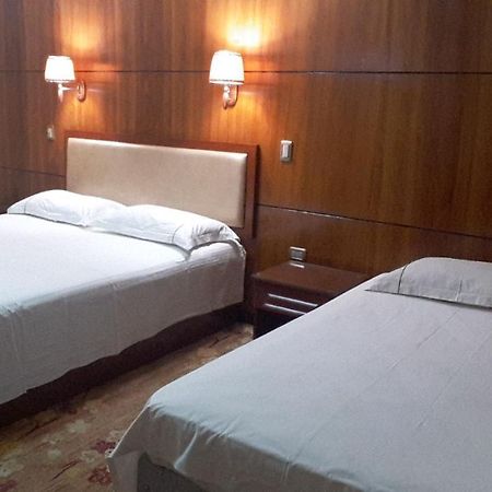 Hotel Pekin Iquique Exterior photo