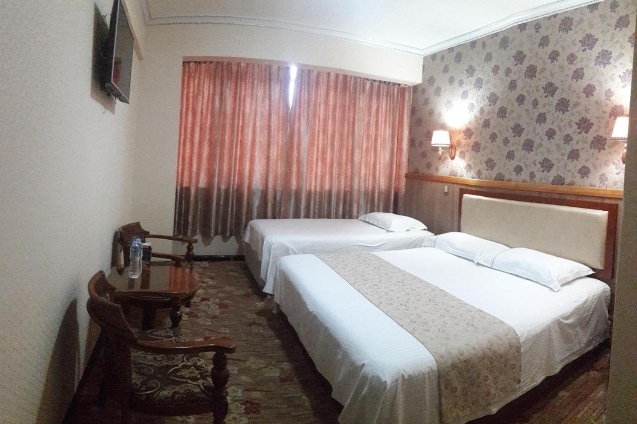 Hotel Pekin Iquique Exterior photo